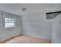 145 Rue Montpetit, Gatineau, QC J8Y4Z9 Photo 17