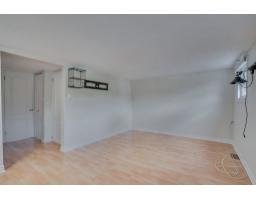 145 Rue Montpetit, Gatineau, QC J8Y4Z9 Photo 20