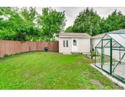 145 Rue Montpetit, Gatineau, QC J8Y4Z9 Photo 23