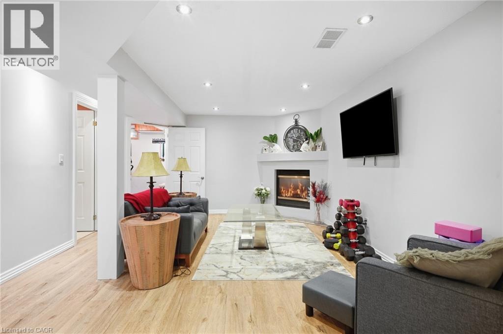 4518 GARDEN GATE Terrace - 20