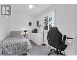 825 Adams Road, Innisfil, ON L9S4C9 Photo 16
