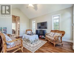 153 Britton Trail, Aurora, ON L4G7S9 Photo 13