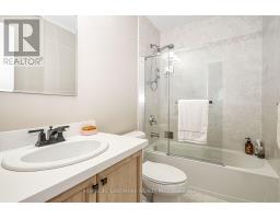 153 Britton Trail, Aurora, ON L4G7S9 Photo 30