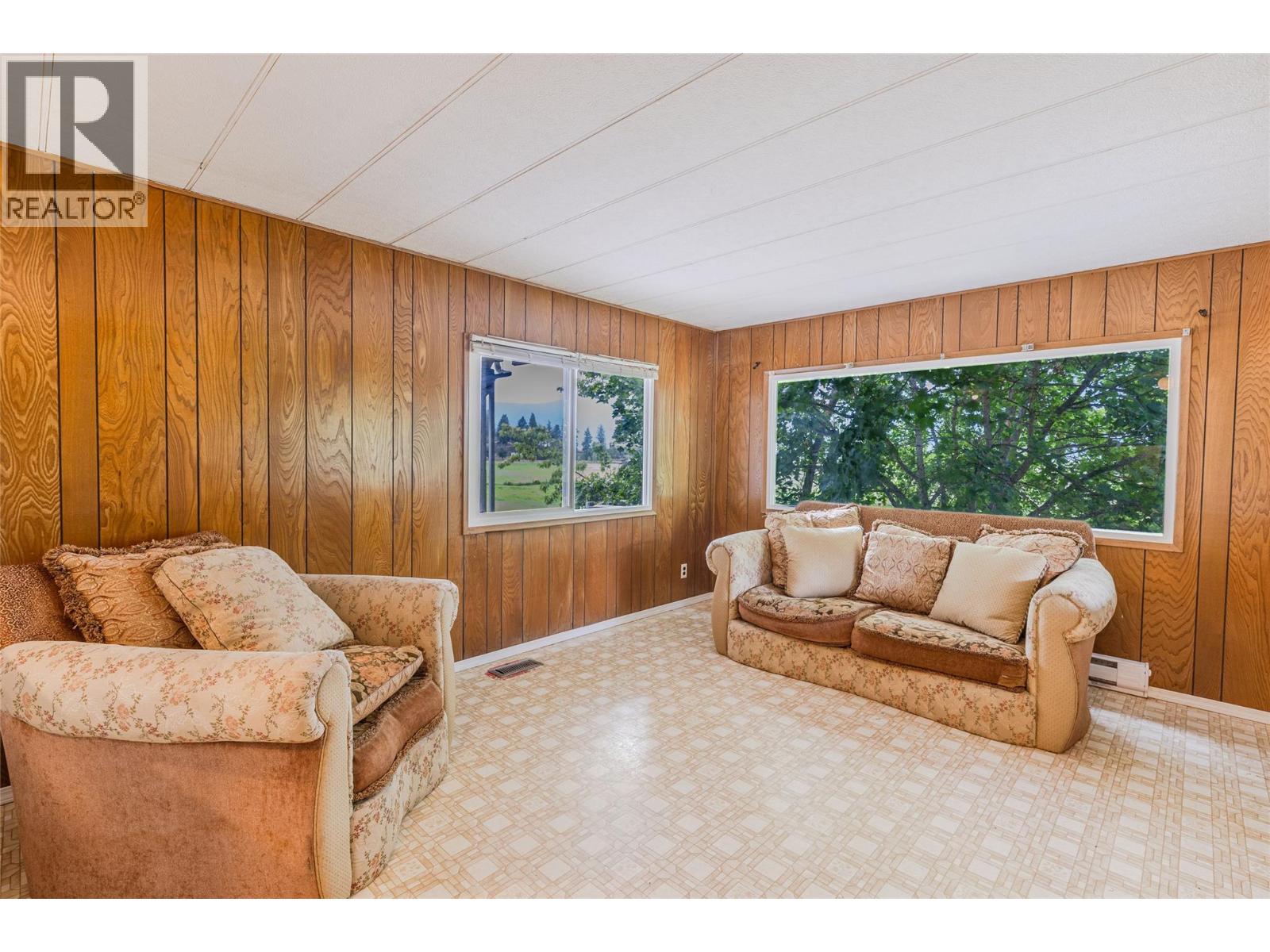 1-2780 Rocky Point Road - 14