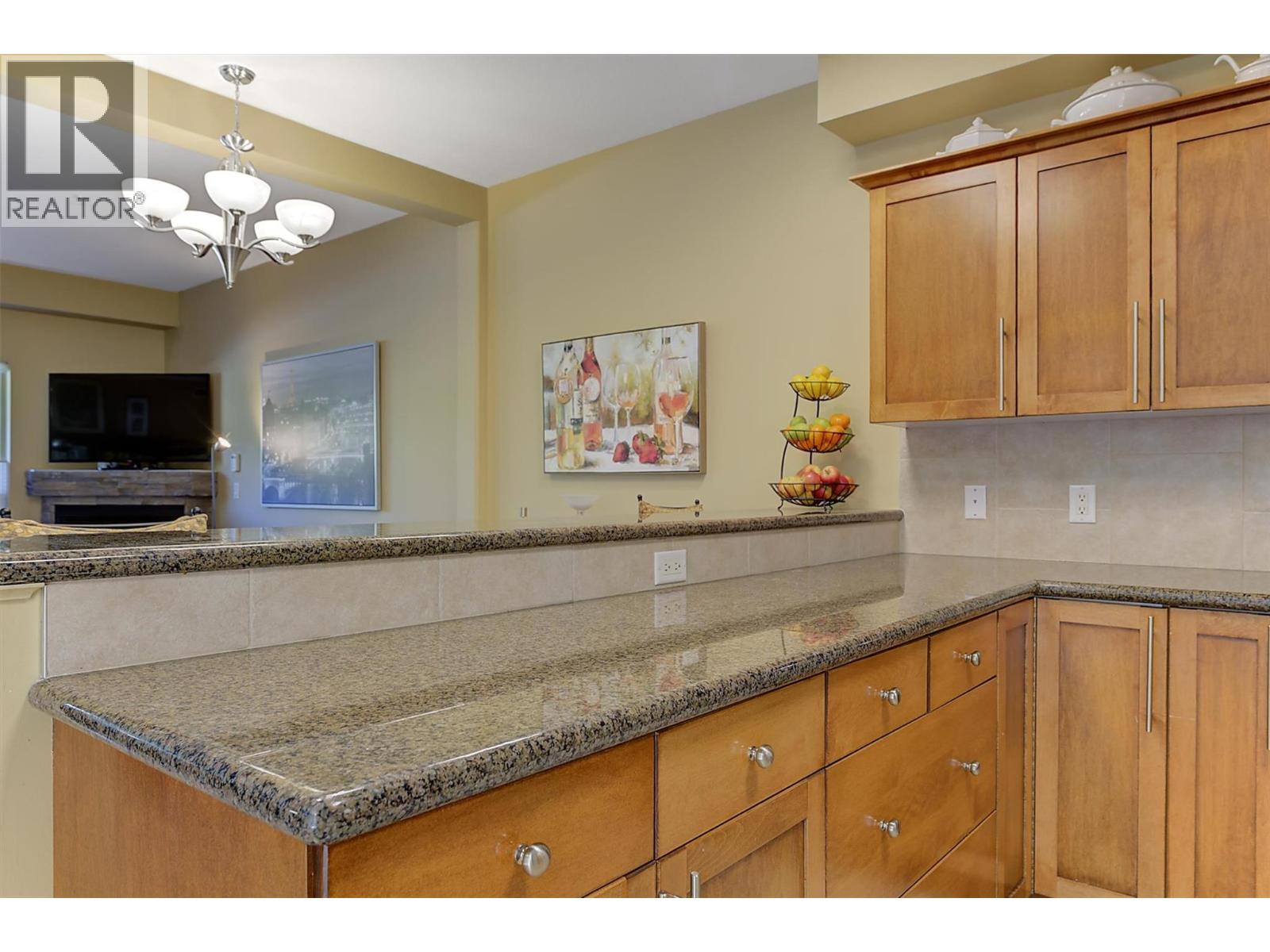 3996 Beach Avenue Unit# 236, Peachland