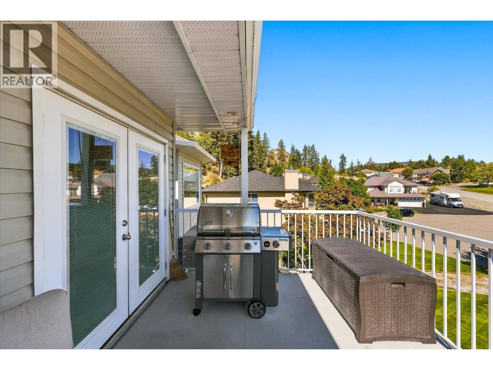 5827 Victoria Street, Peachland