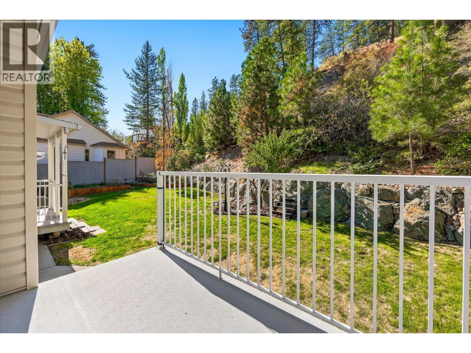 5827 Victoria Street, Peachland