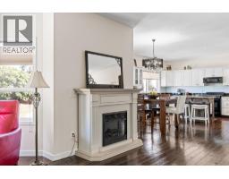 Dining room - 5827 Victoria Street, Peachland, BC V0H1X4 Photo 9