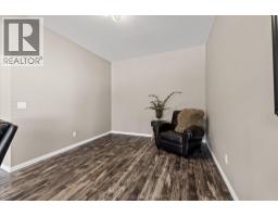 5827 Victoria Street, Peachland, BC V0H1X4 Photo 37