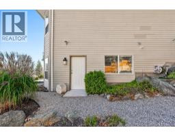 5827 Victoria Street, Peachland, BC V0H1X4 Photo 43