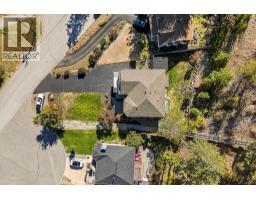 5827 Victoria Street, Peachland, BC V0H1X4 Photo 61