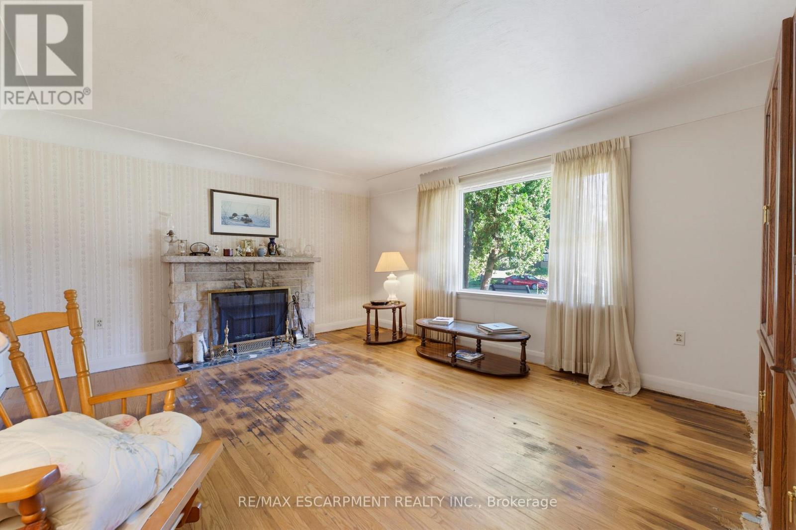 940 HARVEY PLACE - 14