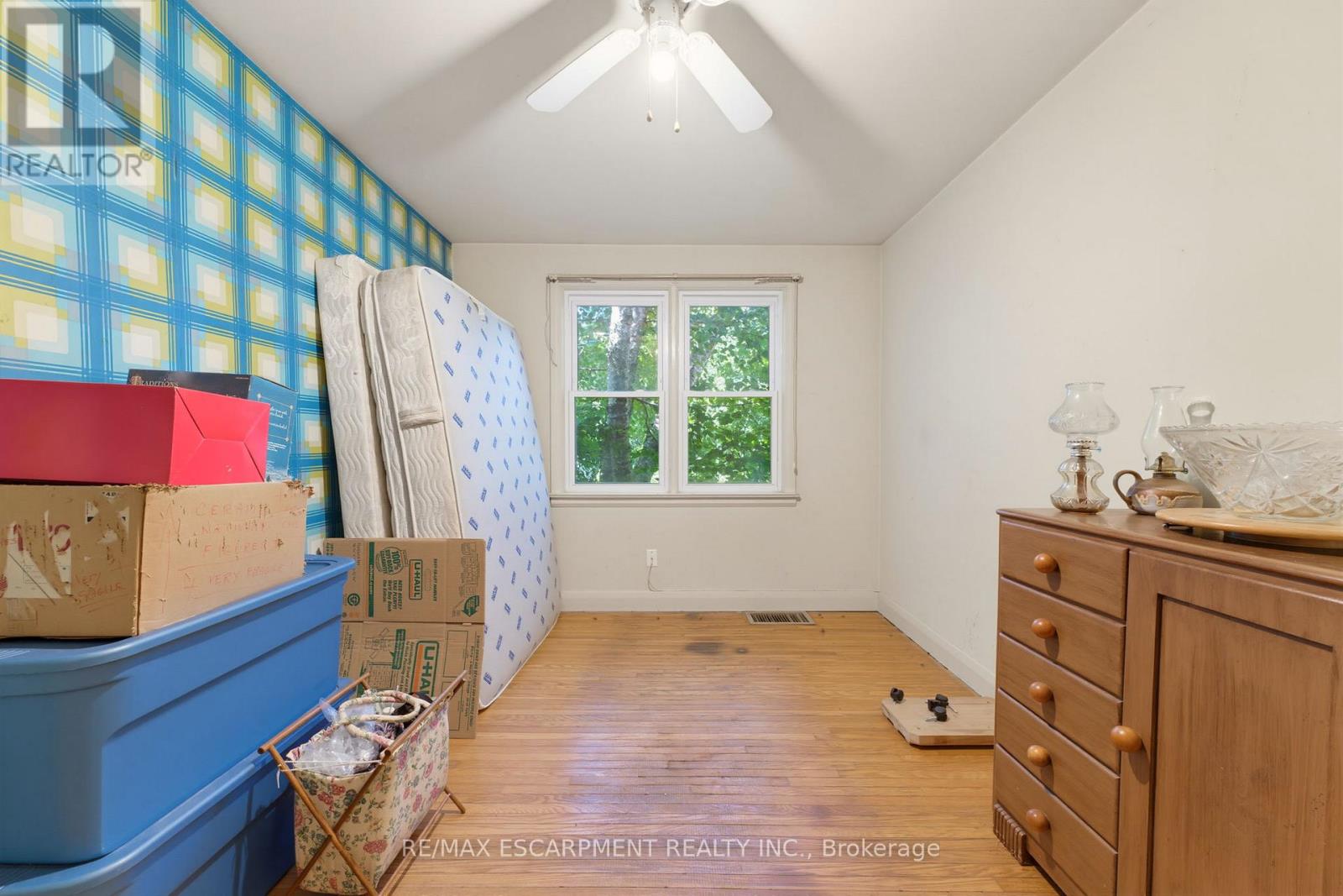 940 HARVEY PLACE - 21