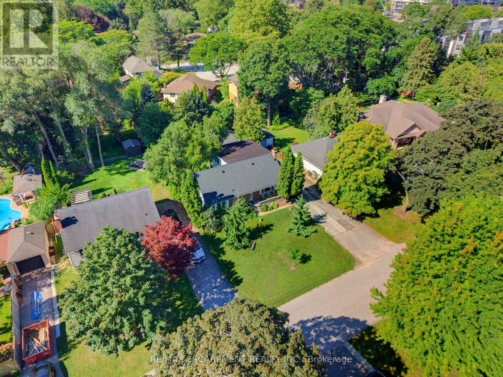 Photo of 940 HARVEY PLACE