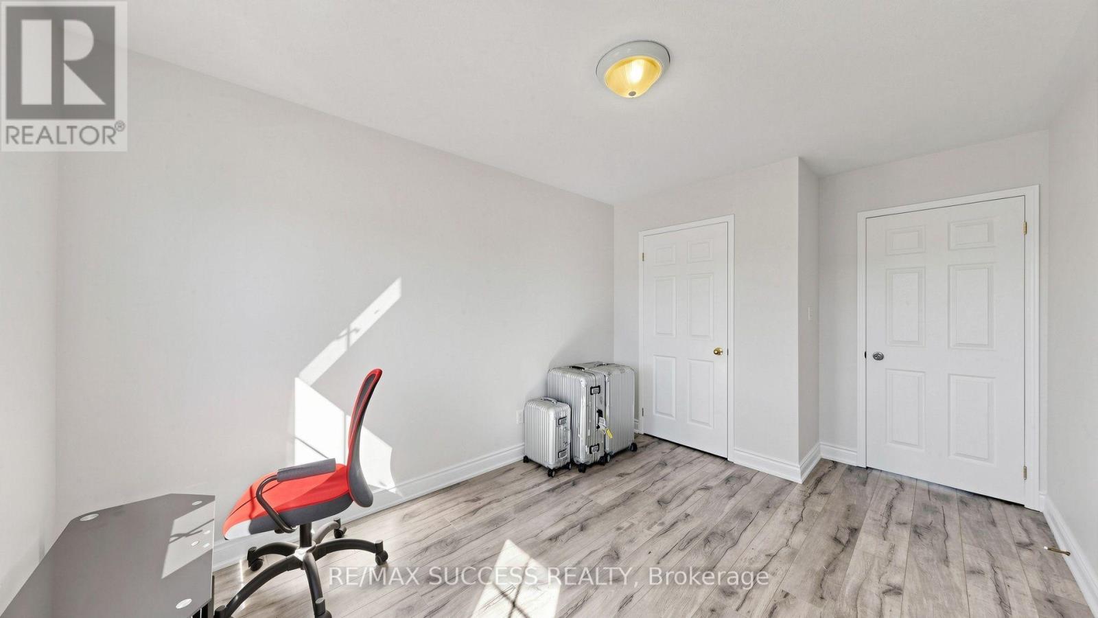 19 BOOT TERRACE - Image 42