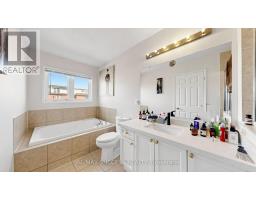 19 Boot Terrace, Toronto, ON M3J0A1 Photo 37