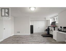 Living room - 19 Boot Terrace, Toronto, ON M3J0A1 Photo 7