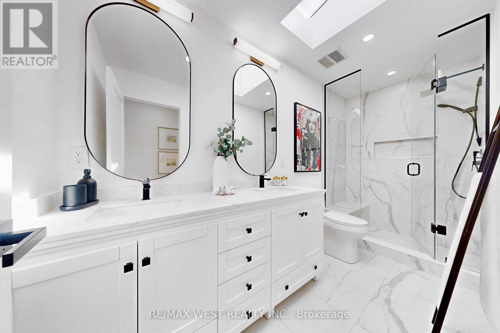 972 CASTLEFIELD AVENUE - Image 26