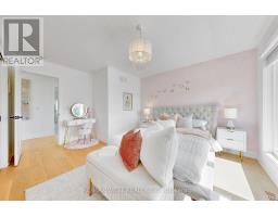 972 Castlefield Avenue, Toronto, ON M6B1E2 Photo 27