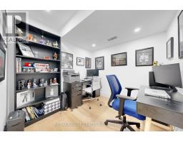 972 Castlefield Avenue, Toronto, ON M6B1E2 Photo 41