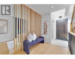 Kitchen - 972 Castlefield Avenue, Toronto, ON M6B1E2 Photo 6