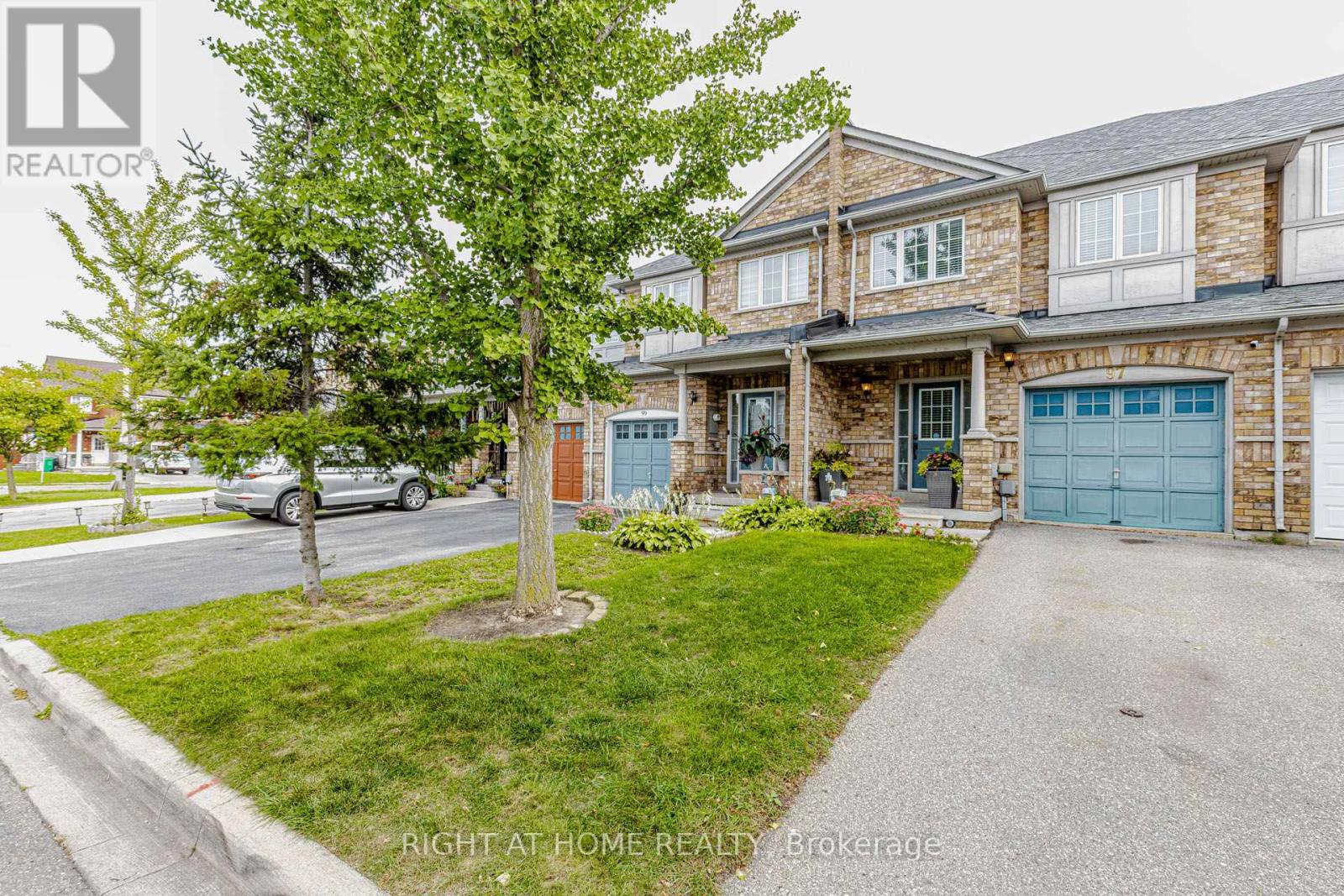 97 TIMBERTOP CRESCENT - 1