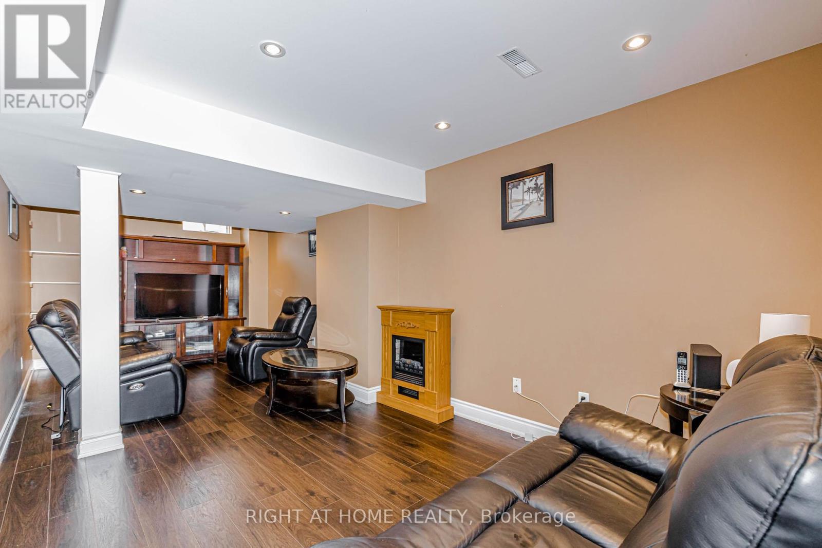 97 TIMBERTOP CRESCENT - 40