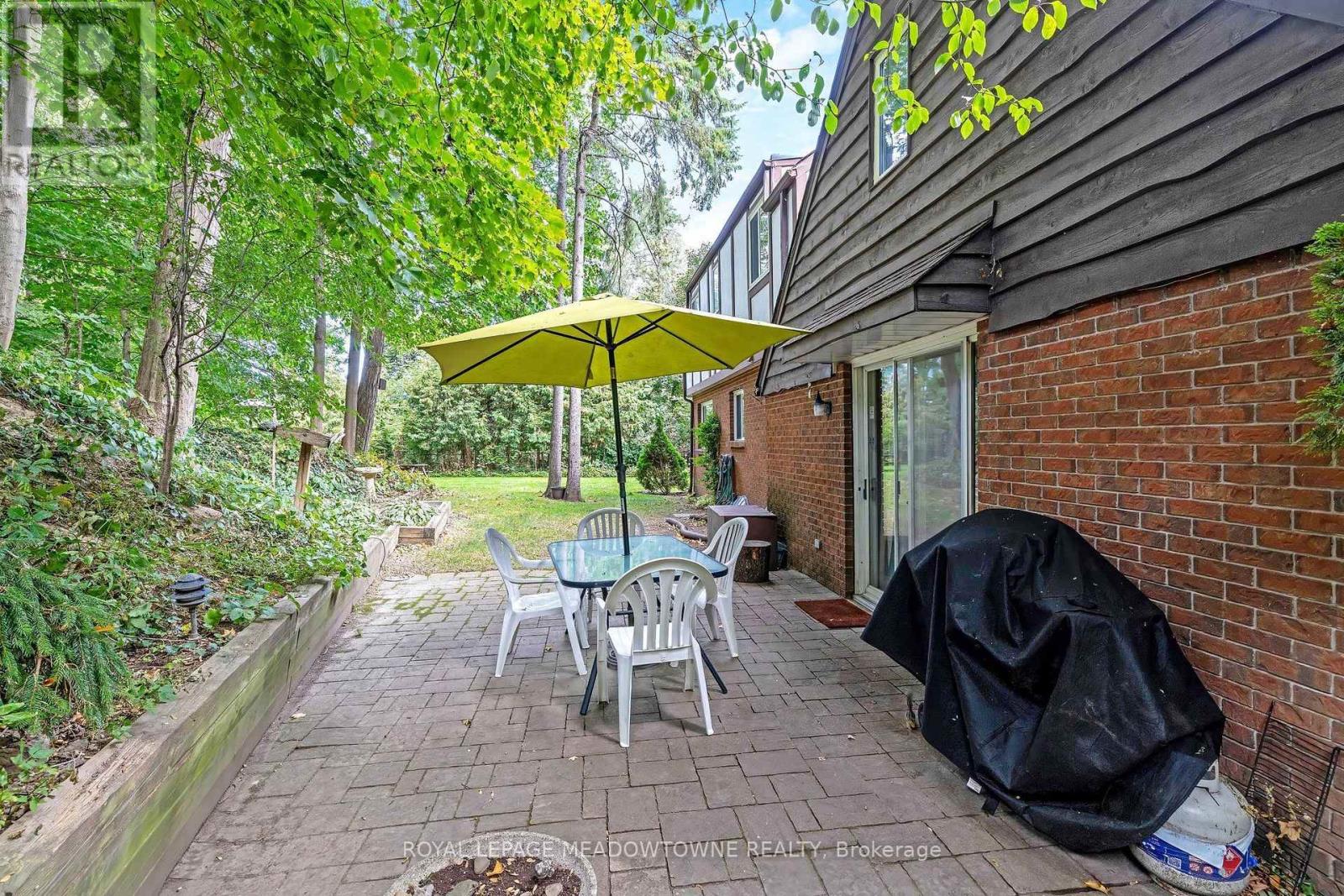 12 MULLEN PLACE - Image 35