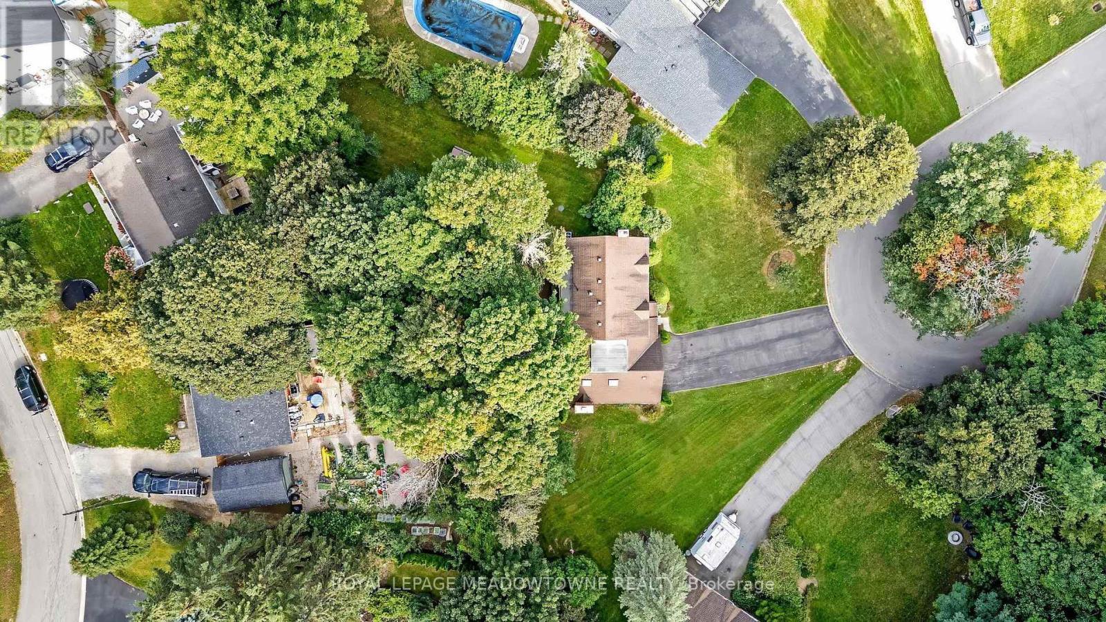 12 MULLEN PLACE - Image 37