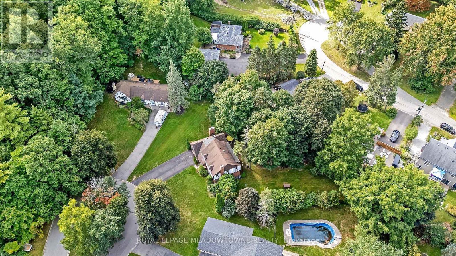 12 MULLEN PLACE - Image 38