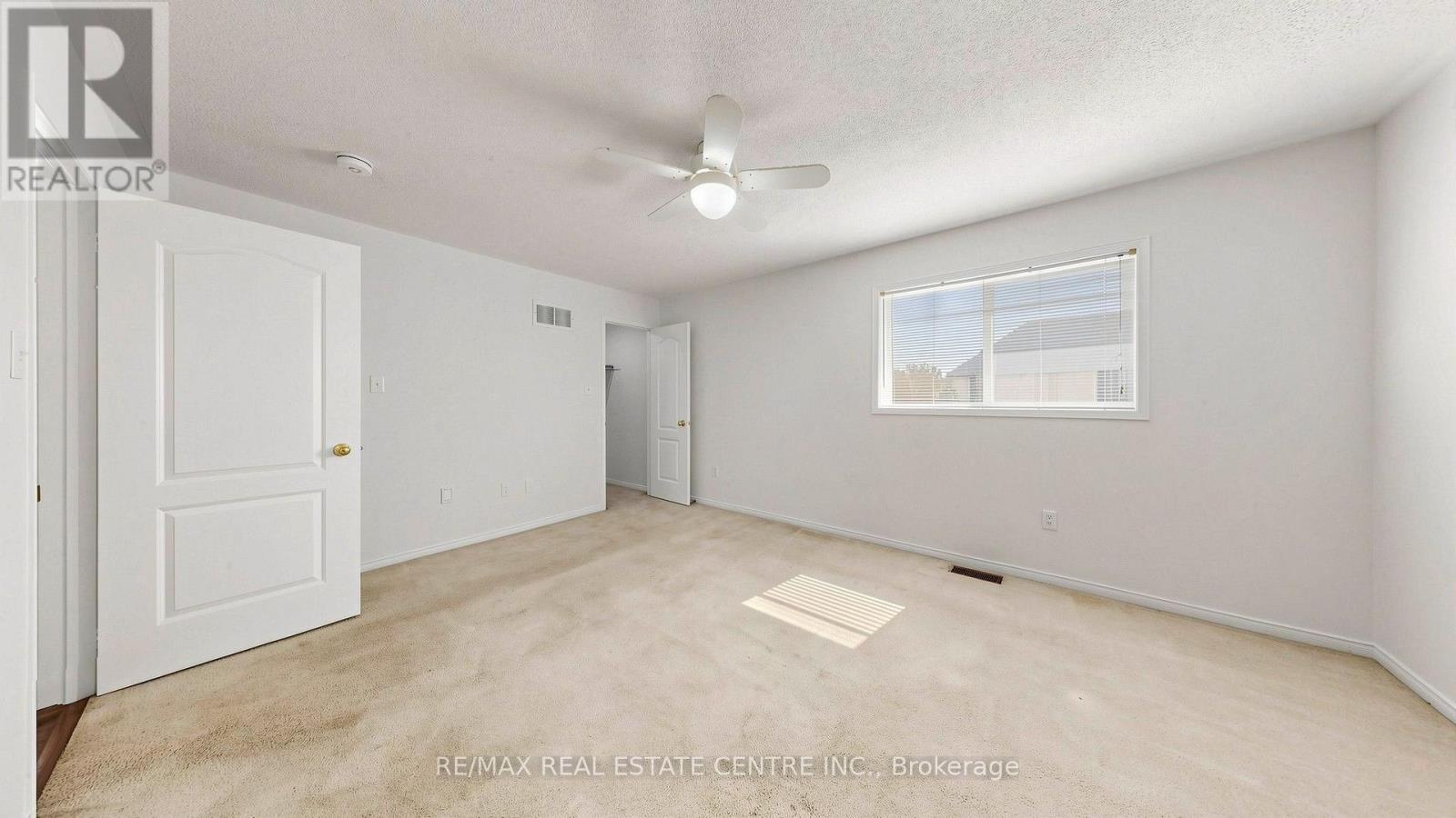 30 CULTURE CRESCENT - 22