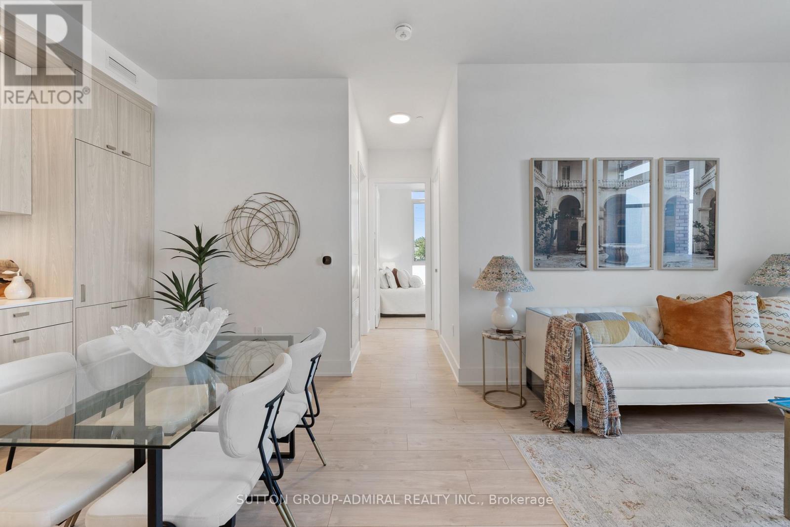 #224 858 DUPONT STREET - 8