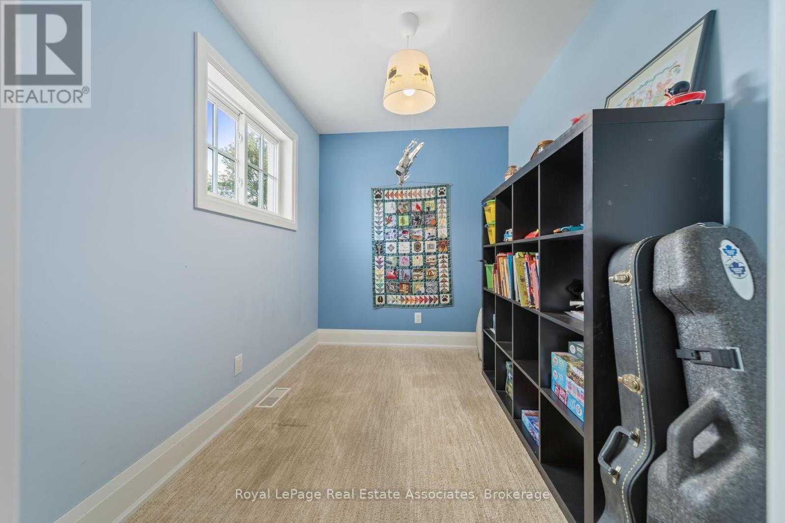 16 WILDWOOD ROAD - 24