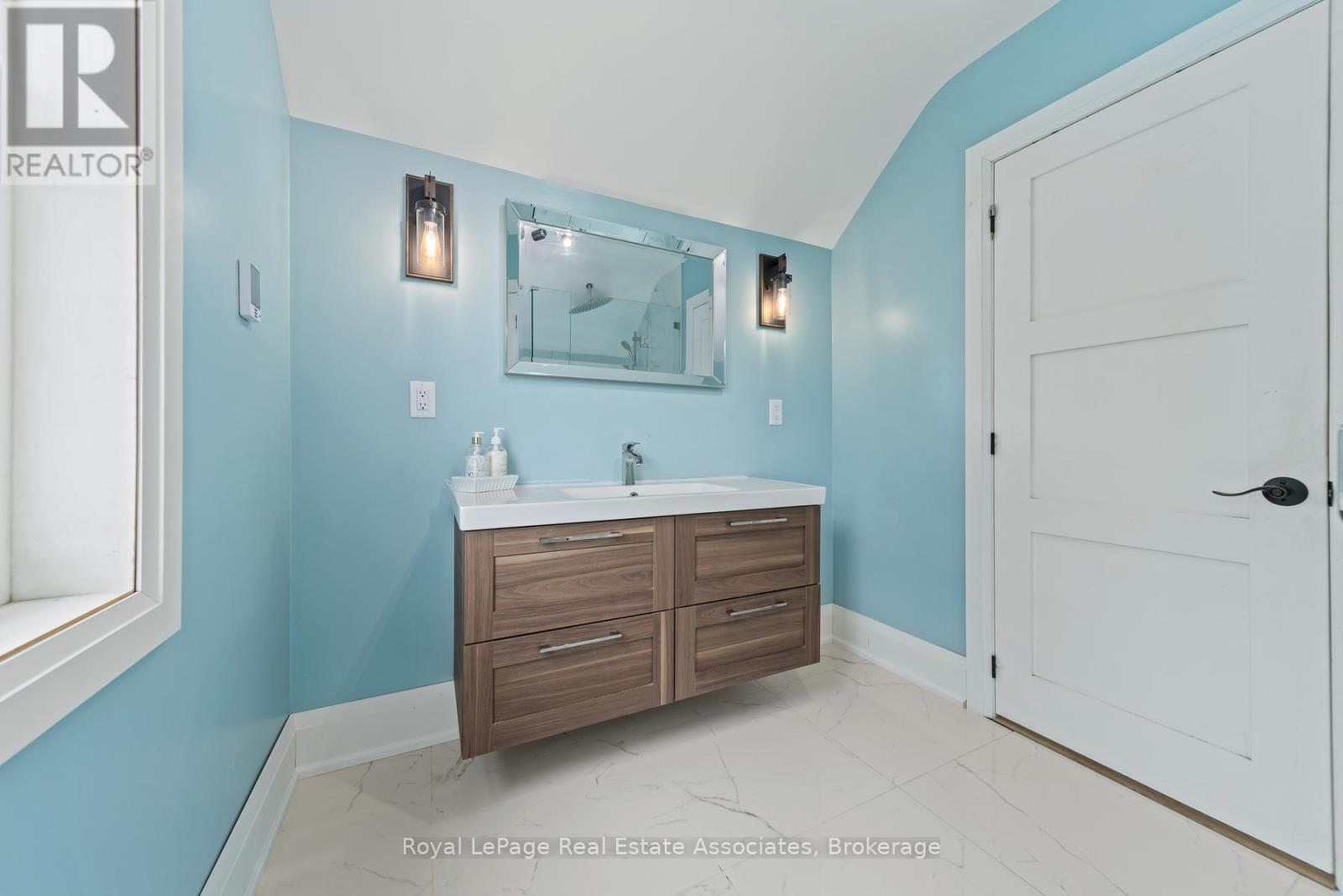 16 WILDWOOD ROAD - Image 32
