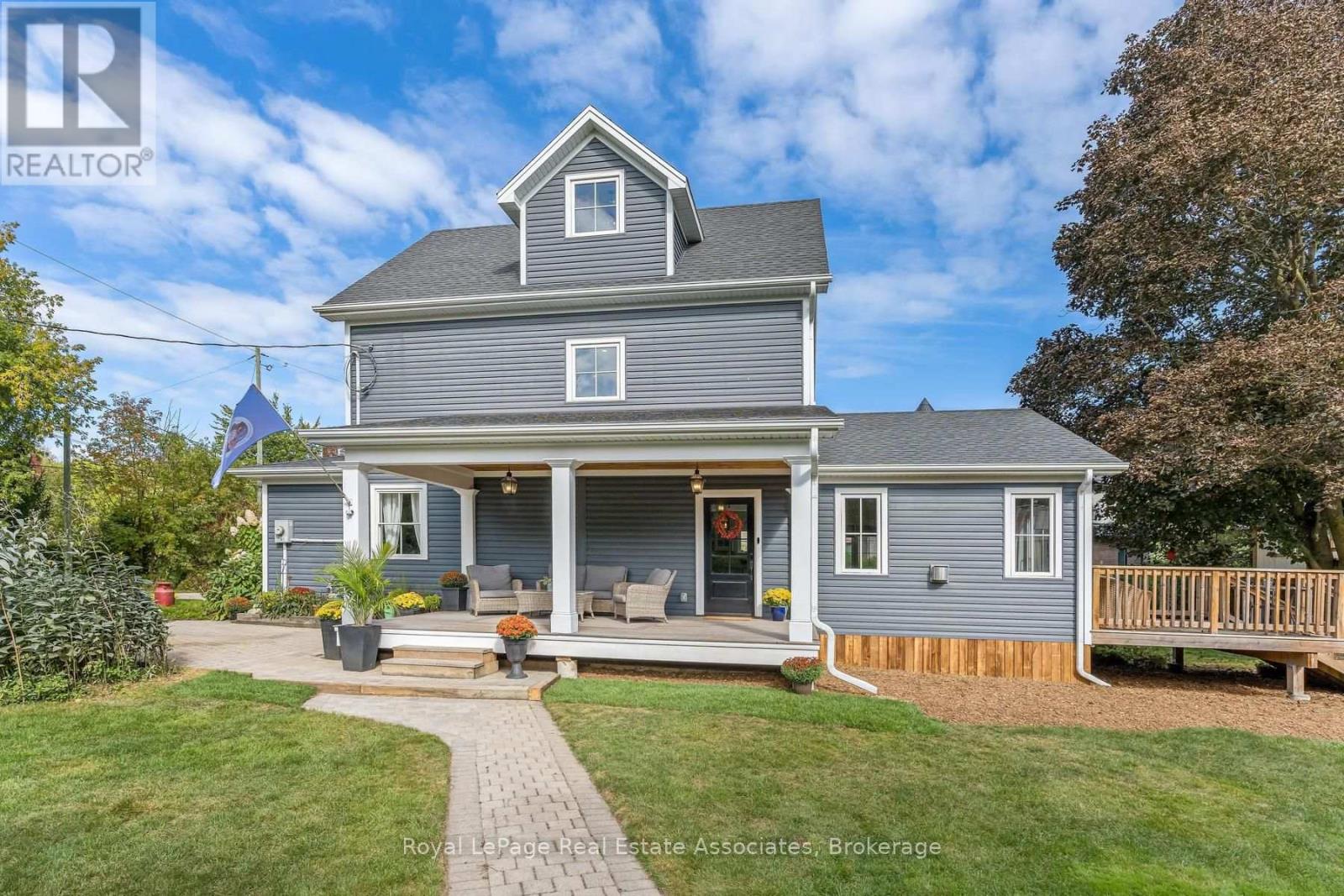 16 WILDWOOD ROAD - 35