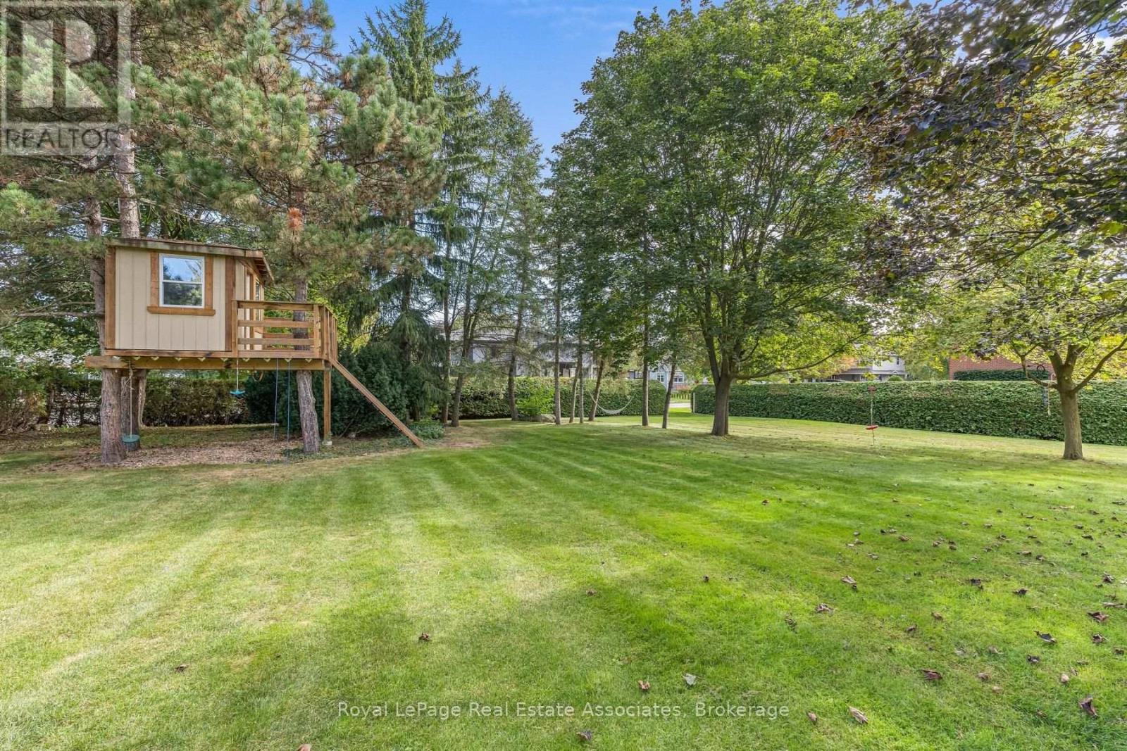 16 WILDWOOD ROAD - 41