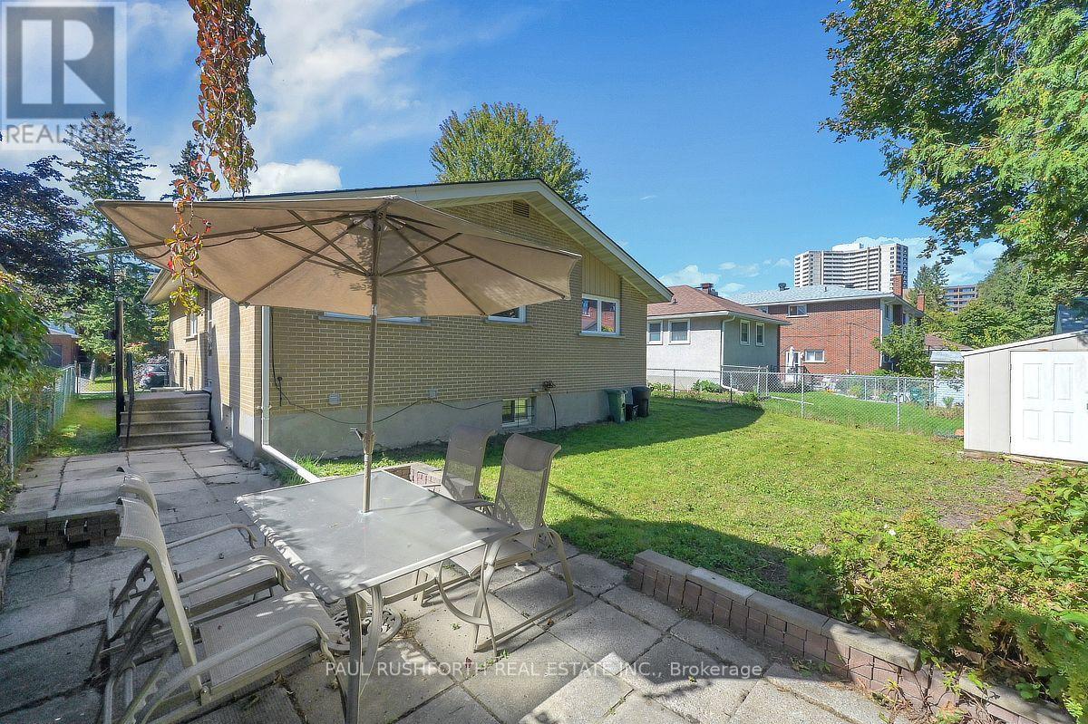 431 WENTWORTH AVENUE - 34