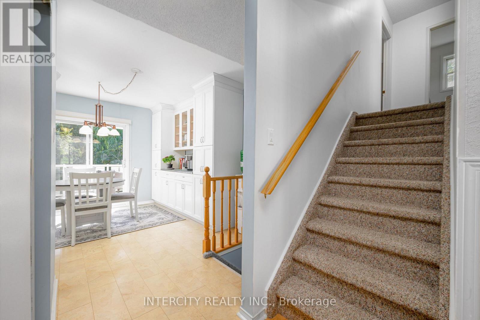 48 CHAMPLAIN BOULEVARD - 30