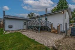 79 Mattinee Bay, Winnipeg, MB R2G1X9 Photo 35