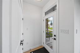 Kitchen - 572 Centennial Street, Winnipeg, MB R3N1P9 Photo 9