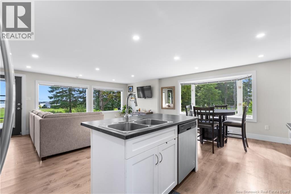 72 Hanington - Image 11