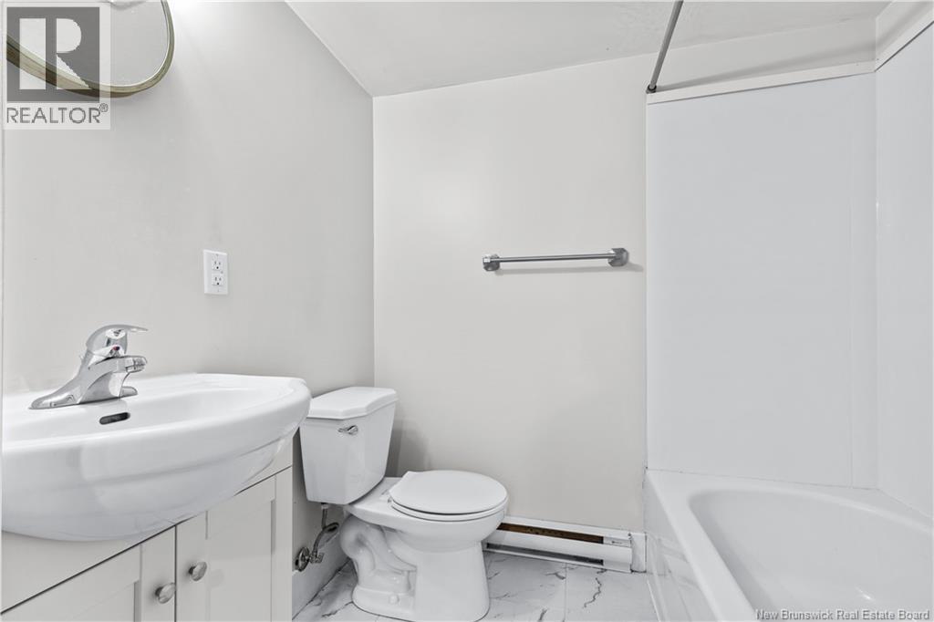 72 Hanington - Image 21