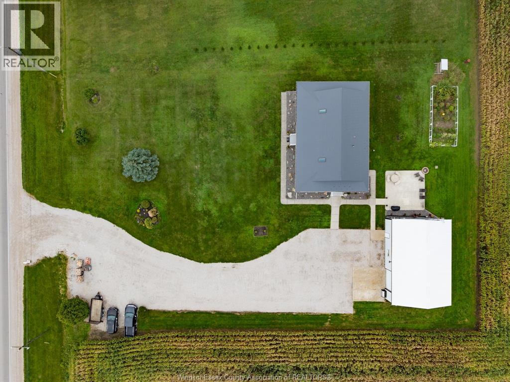 2208 COUNTY RD 20 West - 32