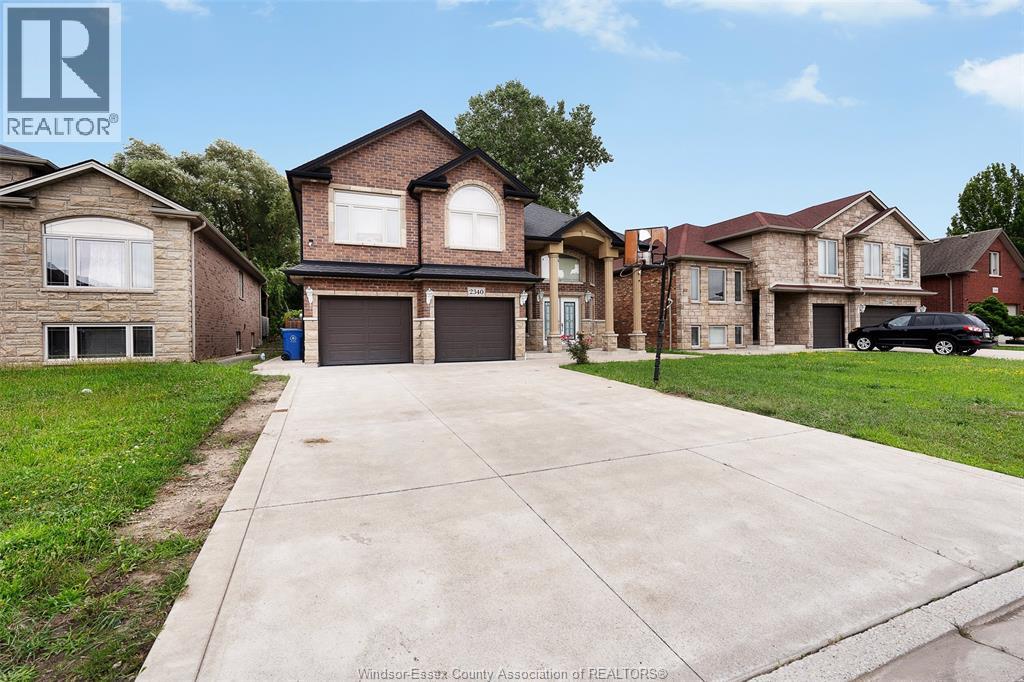 2340 RANKIN AVENUE, Windsor — photo 2