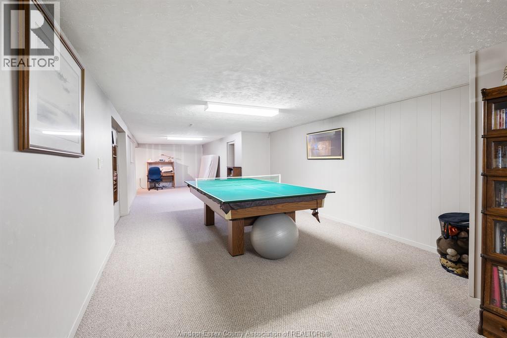 234 Essex Rd 18 - Image 32