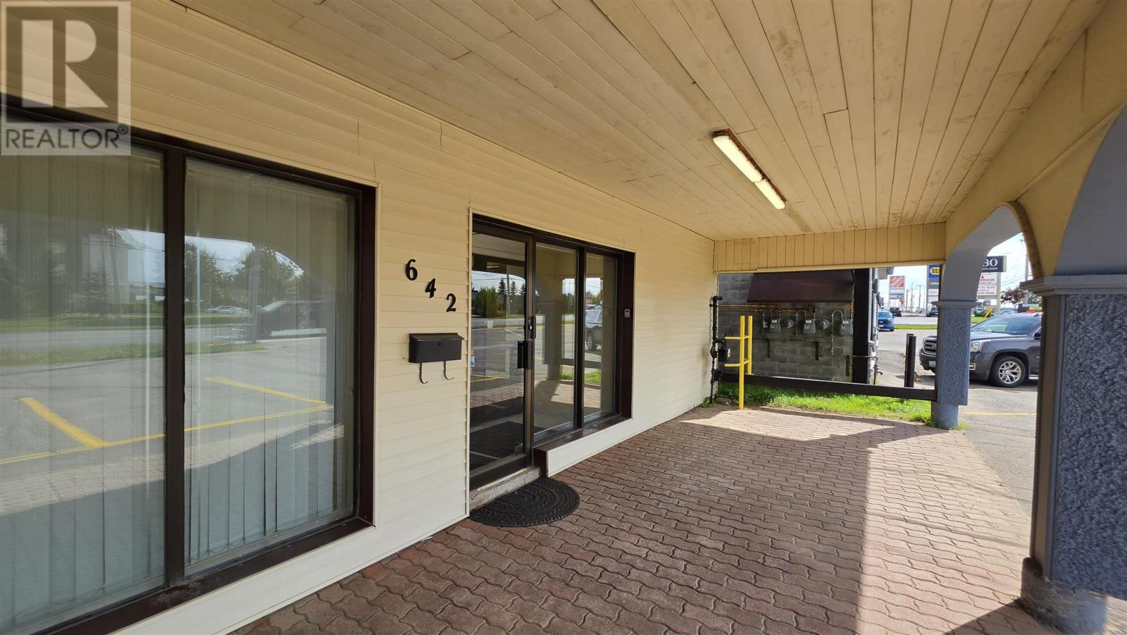 642 Great Northern RD # A, Sault Ste. Marie — photo 4
