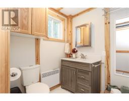 1123 Regional Road 10, Whitefish, ON P0M3E0 Photo 26