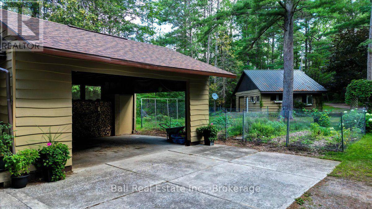 21 LUCERNE LAKE DRIVE - 8