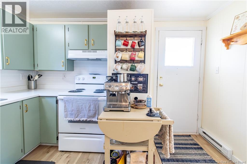 2 Orchard Crescent - 13