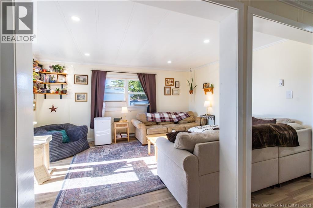 2 Orchard Crescent - 5